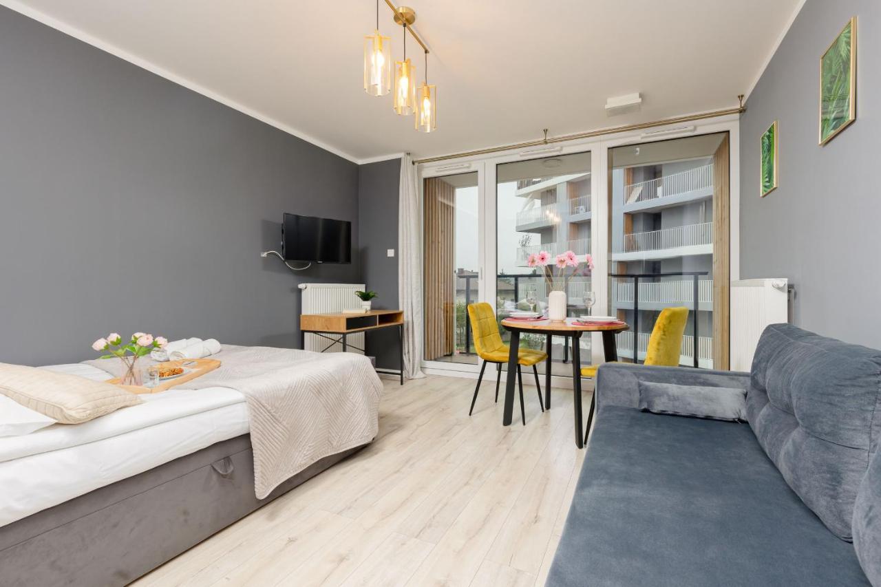Studio With Balcony Warsaw Kokoryczki By Noclegi Renters Exteriér fotografie